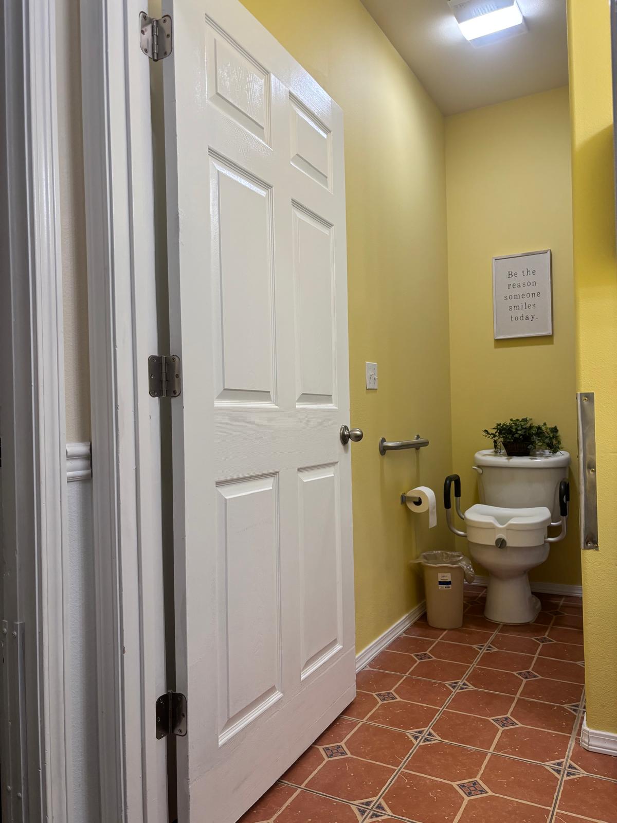 Edmonds Villa bathroom